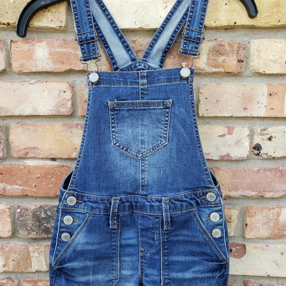 SO brand shortalls shorts overalls size 7 kids.  Dark Wash.